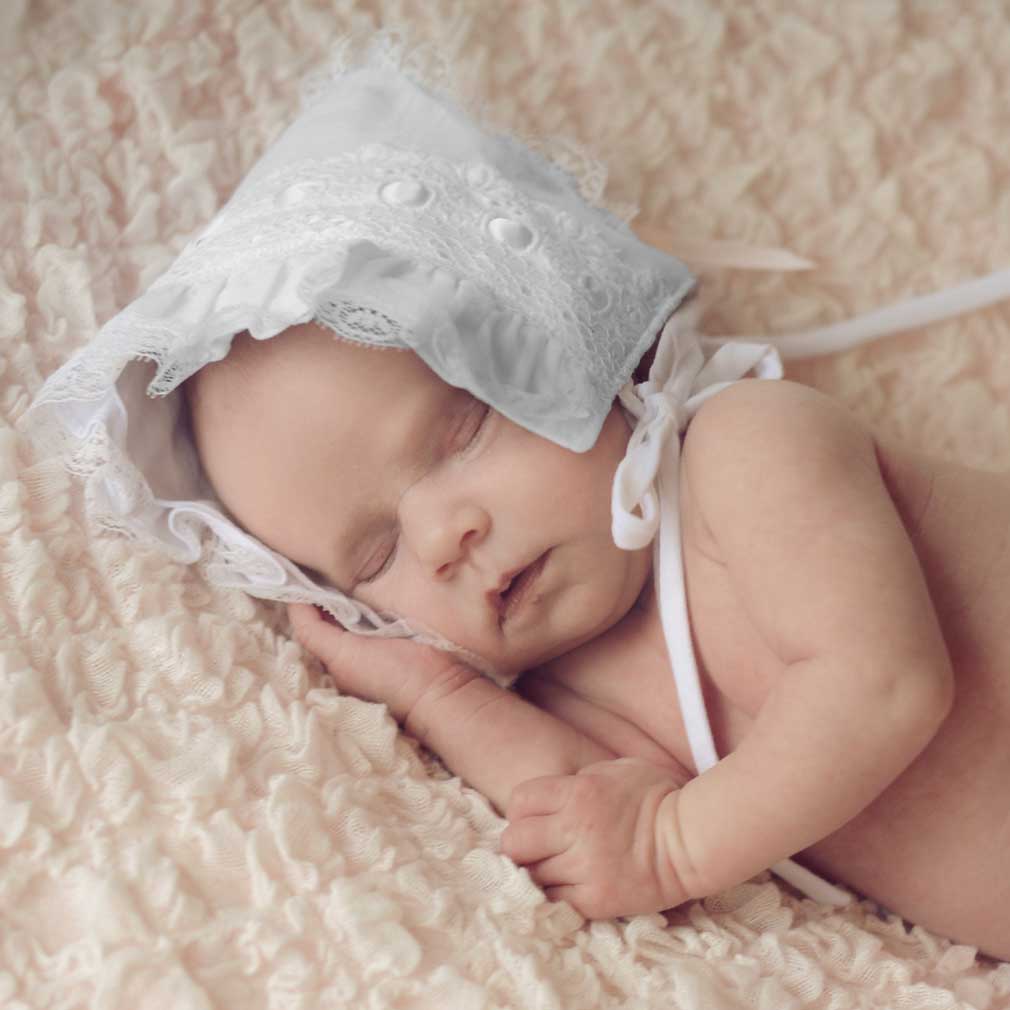 White Heart Eyelet Bonnet for Infants