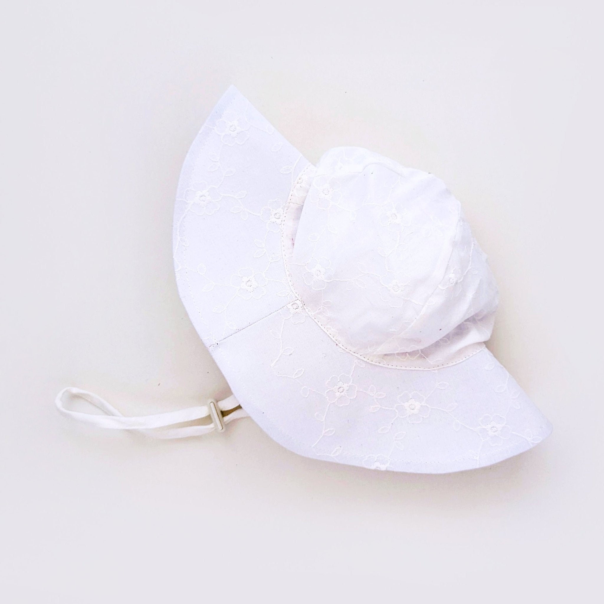 summer infant 29350 Embroidered Sunhat UPF 50+ Baby & Toddler 0-6 months
