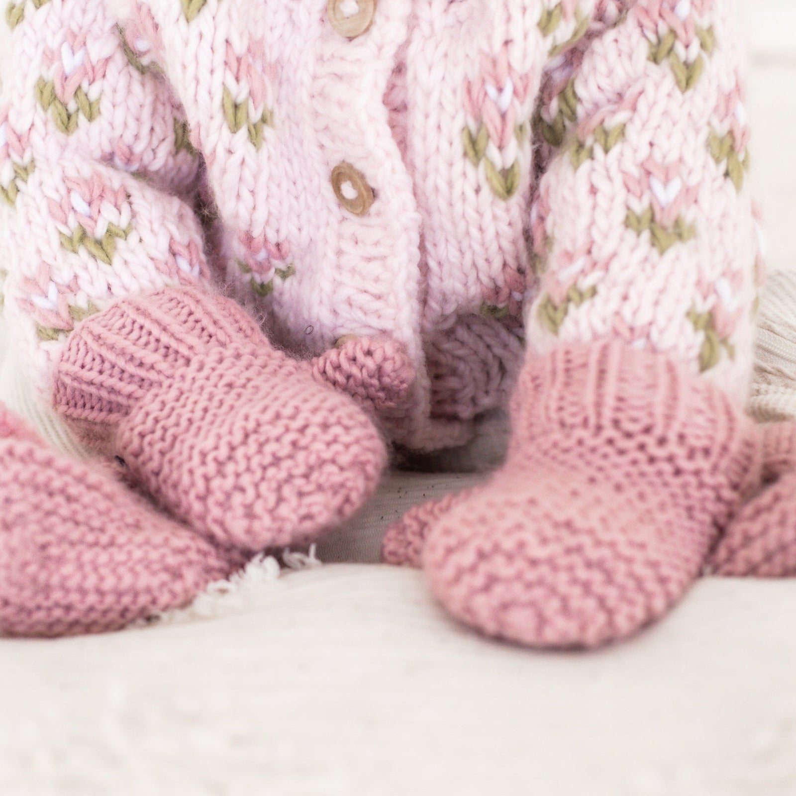 Garter Stitch Mitten Pebble for Toddlers & Kids due July - Mittens