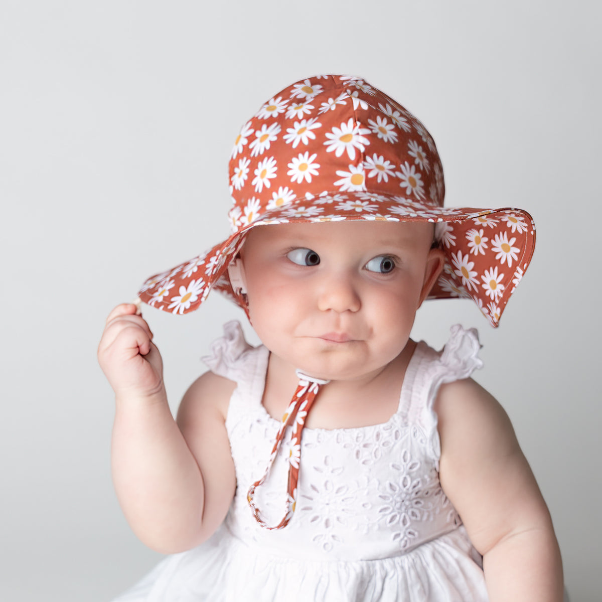 Ginger Daisy Sunhat UPF 50+ with Adjustable Breakaway Strap