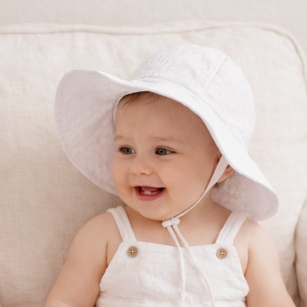 White Sunhat UPF 50+ with Adjustable Breakaway Strap - Sunhat