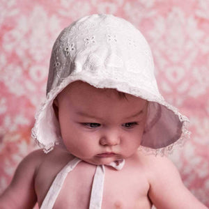 Heart Eyelet Sunbonnet - bonnets