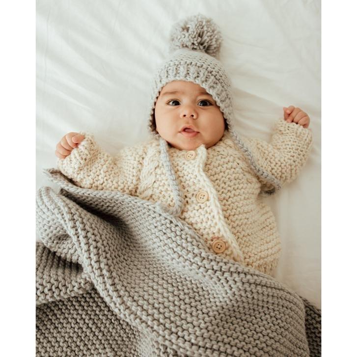 Light Grey Garter Stitch Knit Blanket - Beanie Hats