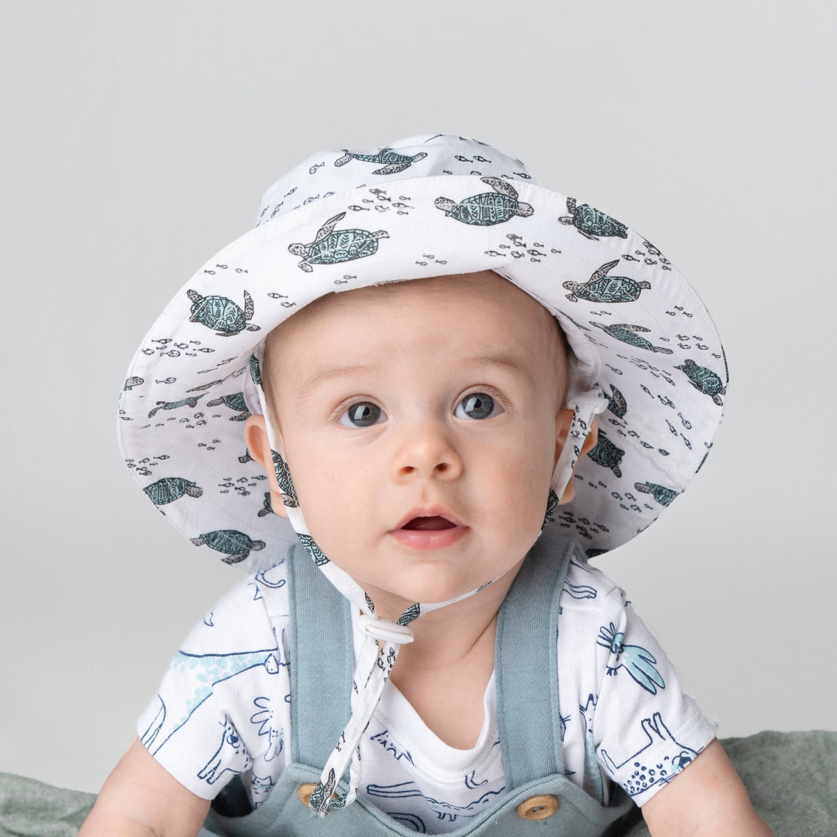 Turtles Bucket Hat UPF 50+ with Adjustable Breakaway Strap - Sunhat